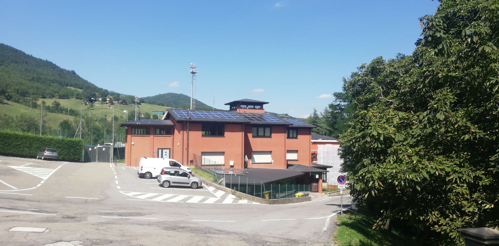 Efficientamento Energetico e Riqualificazione Scuole Elementari e Medie 256