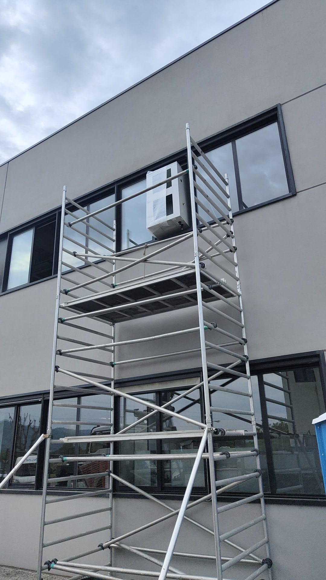 Efficientamento Energetico e Ristrutturazione Manz Italy S.r.l. 29